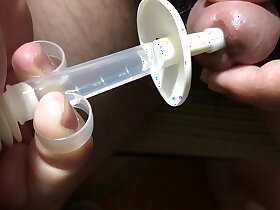 尿道にローションを入れてオナニーするとこうなる！