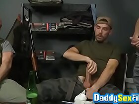 Mature studs performing a threesome with blowing and doggy
