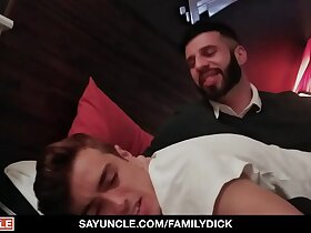 FamilyDick -  Horny Stepdad Rawdogs Sean Peek