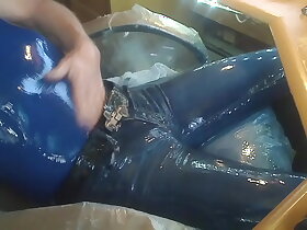 Wet Dustin's Wet and slippery times